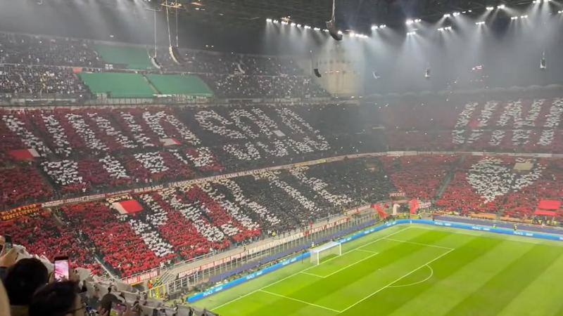 Milan Tottenham Coreografia Da Brividi Dei Tifosi Rossoneri Vivo