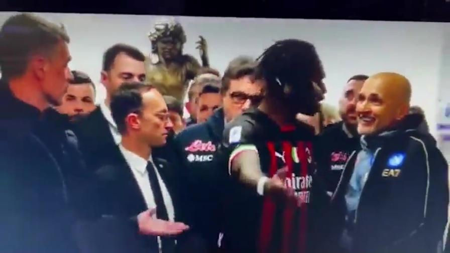 Guarda la lite Spalletti-Maldini: "Mister, che c... vuoi?"