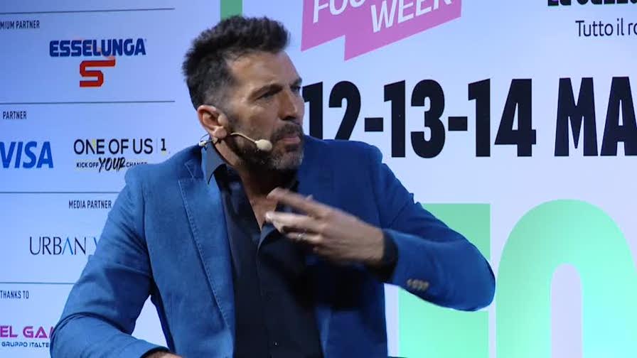 Buffon: "La B con la Juve mi ha fatto perdere soldi ma reso più forte"